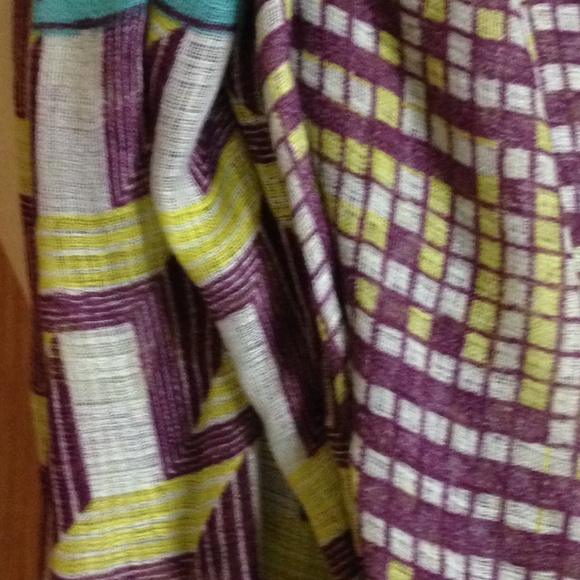 BCBGENERATION-Check Yourself Scarf -Excellent Cond - Picture 2 of 6